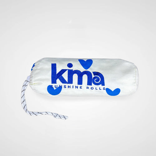 Serviette de plage enfant Kima Amour Bleu, pochette zippée assortie