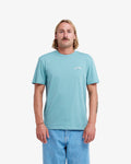 T-shirt Billabong Arch Crew bleu brume, porté, de face