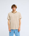 T-shirt Billabong Baxter écru, porté, de face