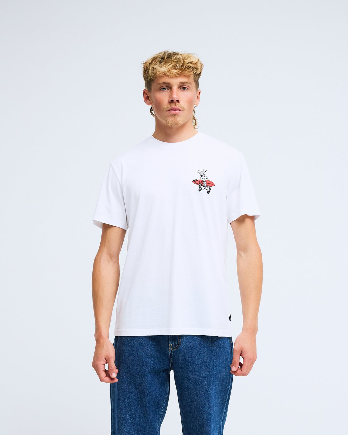 T-shirt Billabong Screw It blanc, porté, de face