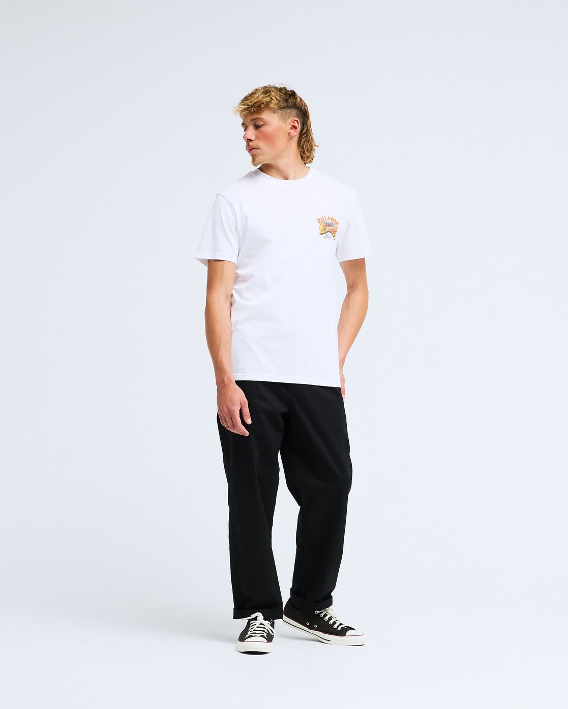 T-shirt Billabong Straya blanc, porté en pied